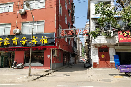 东坡小区2室1厅1卫26万62m2诚心出售